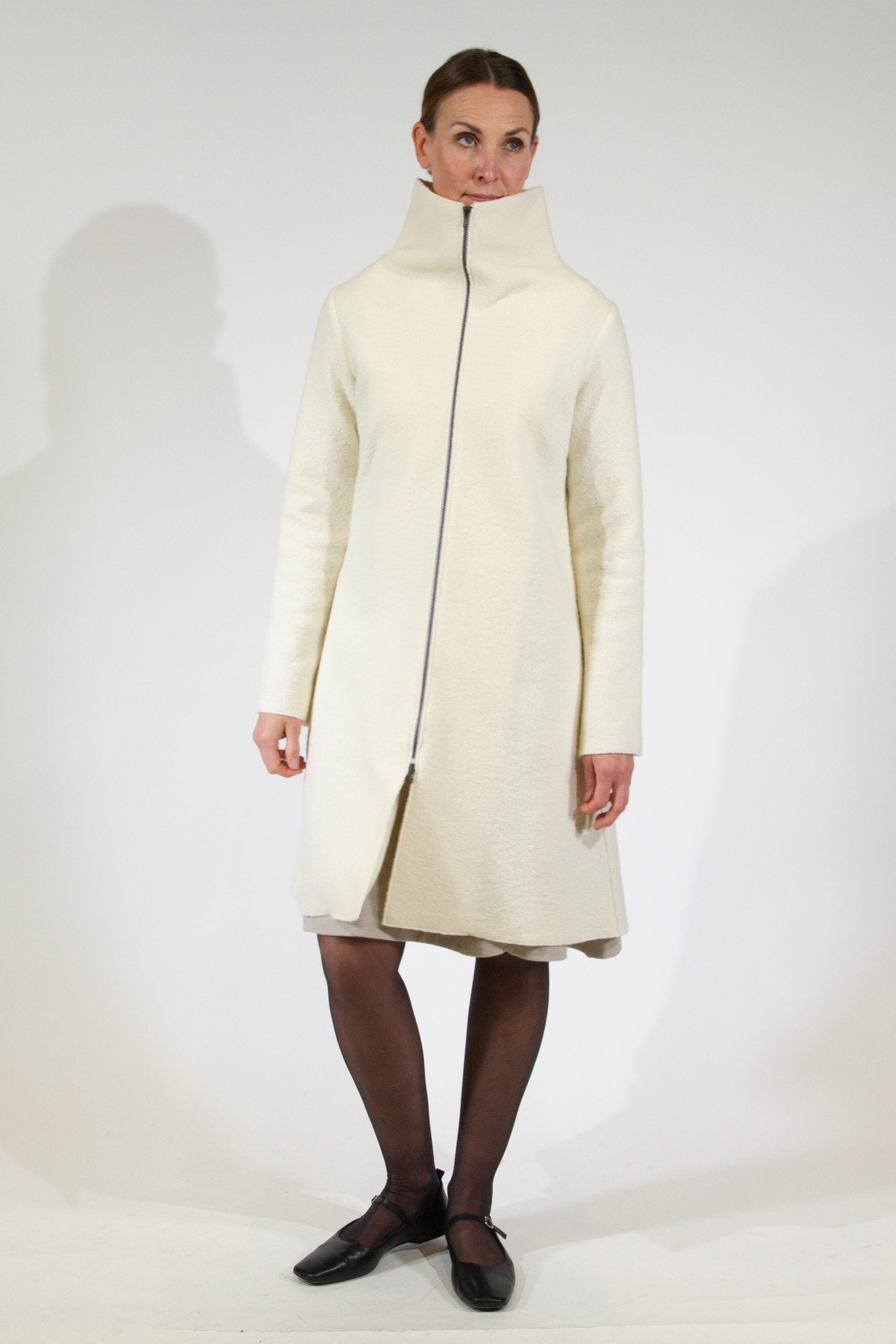 ROKI, Coat in Boiled Wool image 3