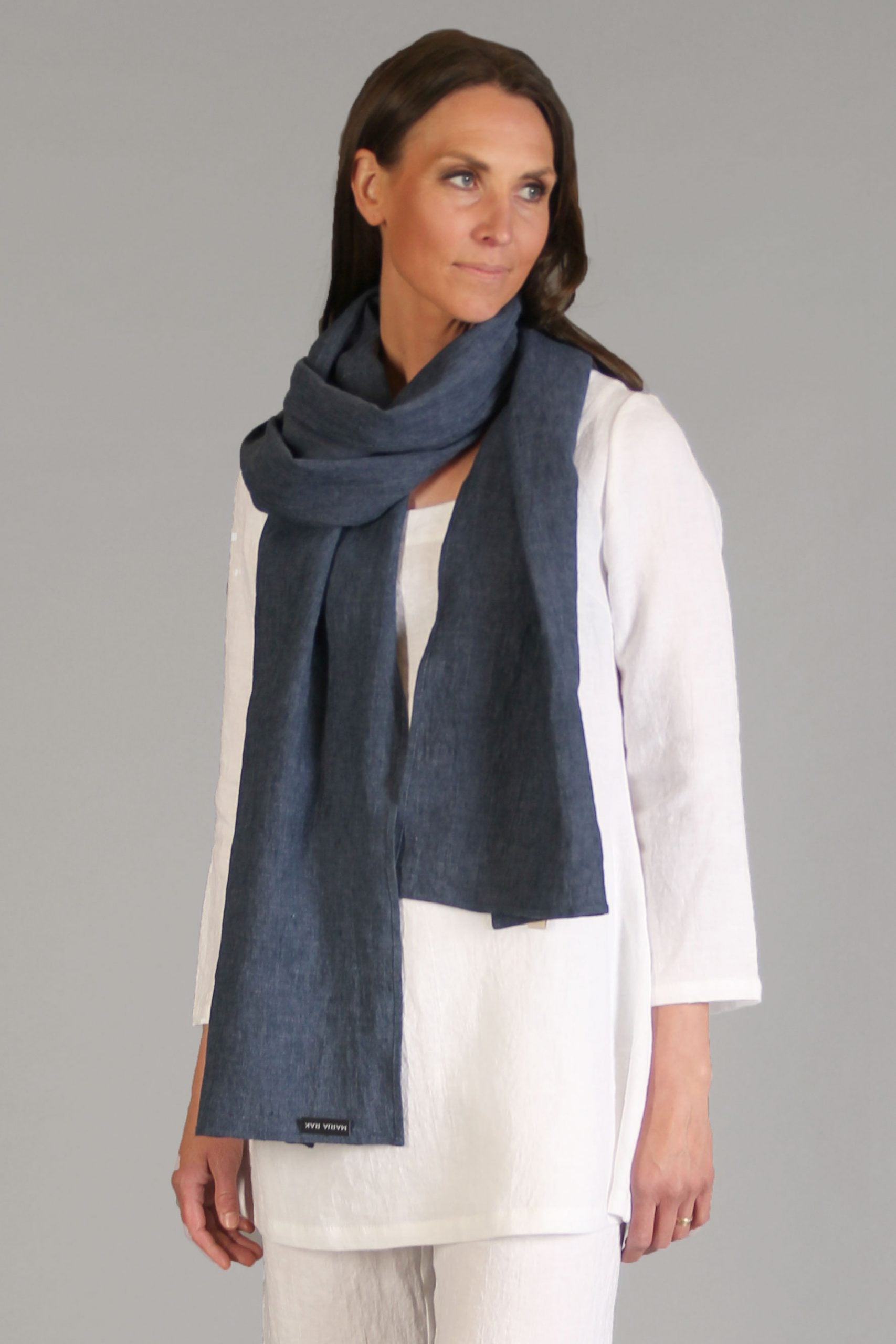 HEDVIG, Scarf in Thin Linen image 0
