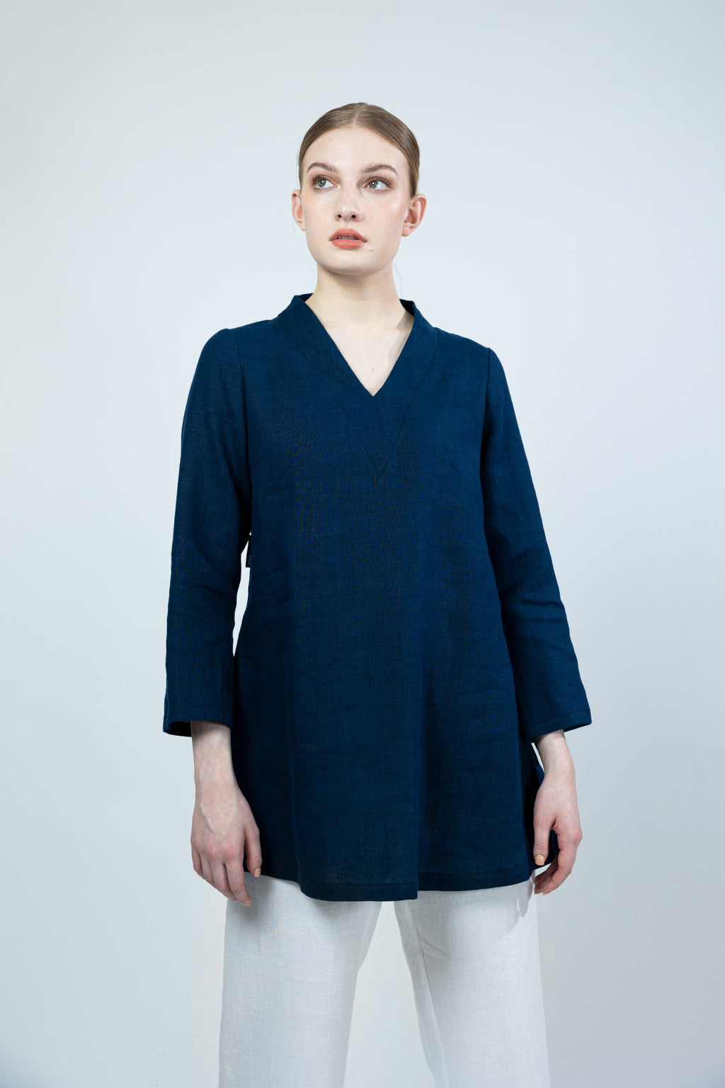 MIRIAM, Tunic in Thin Linen image 3