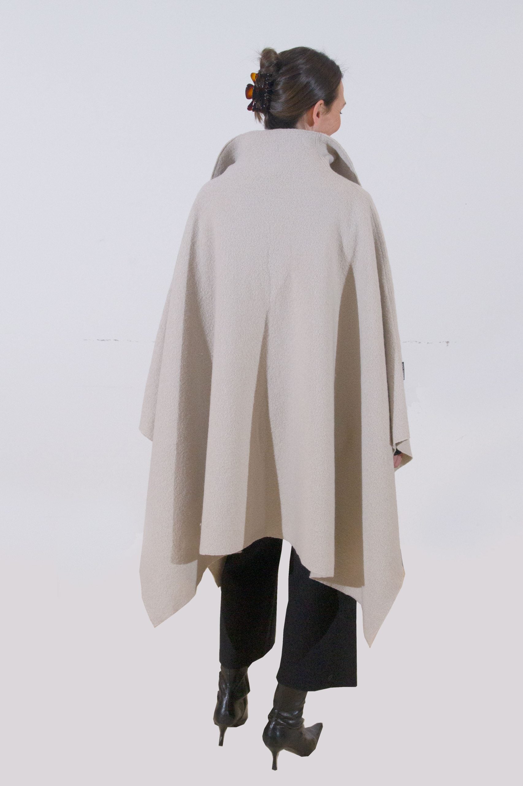 NUJAK, Cape in Boiled Wool image 3