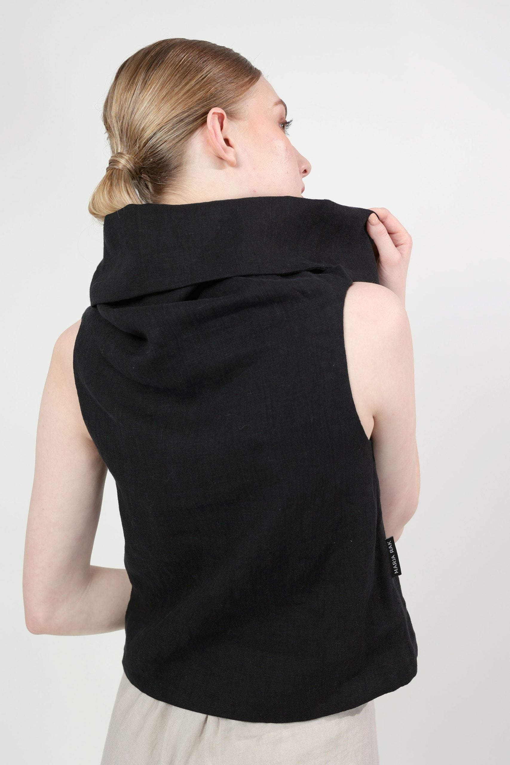 IVA, Top in Thin Linen image 2