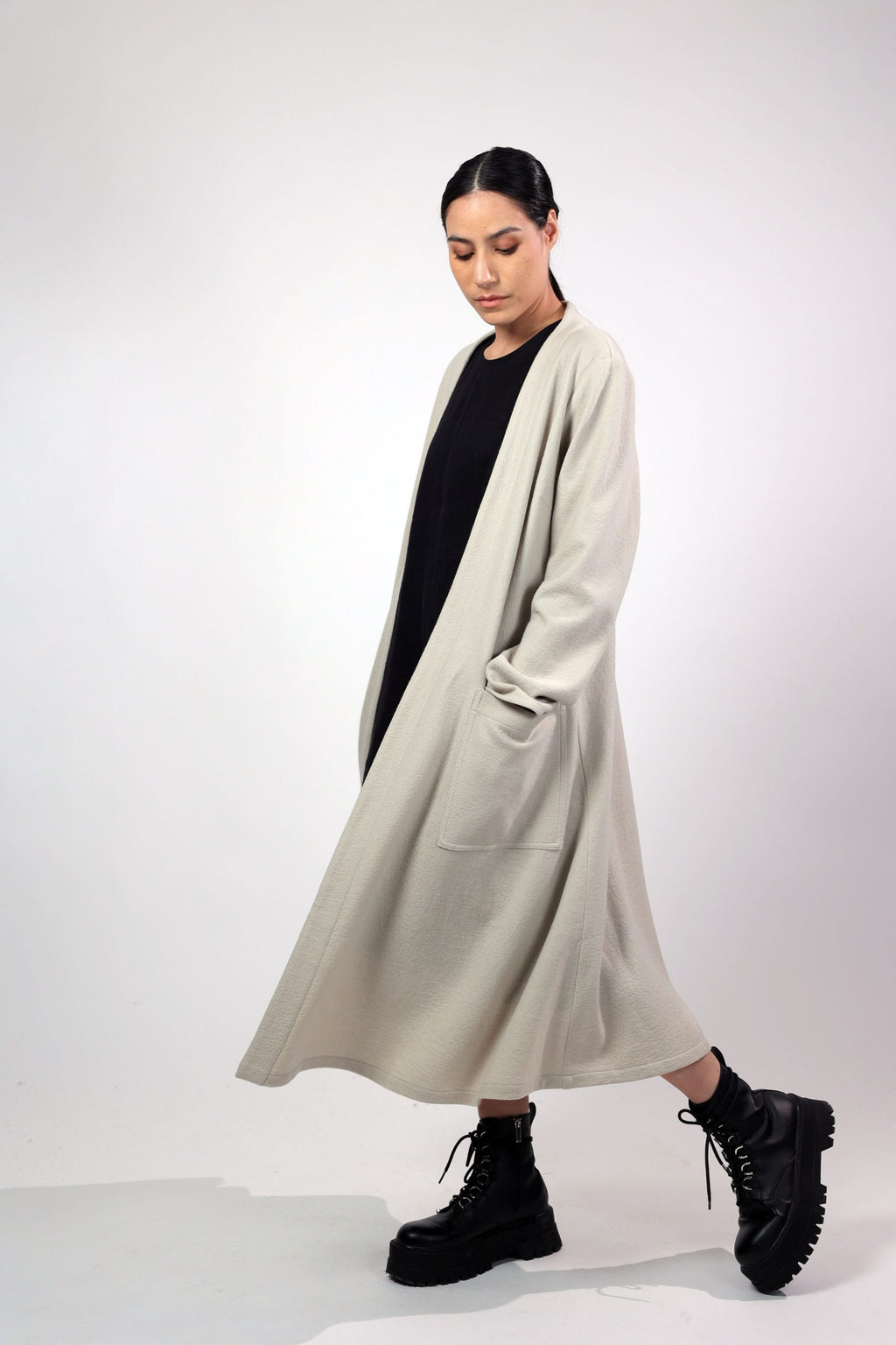 NANNA, Cardigan in Boiled Wool Fine image 1