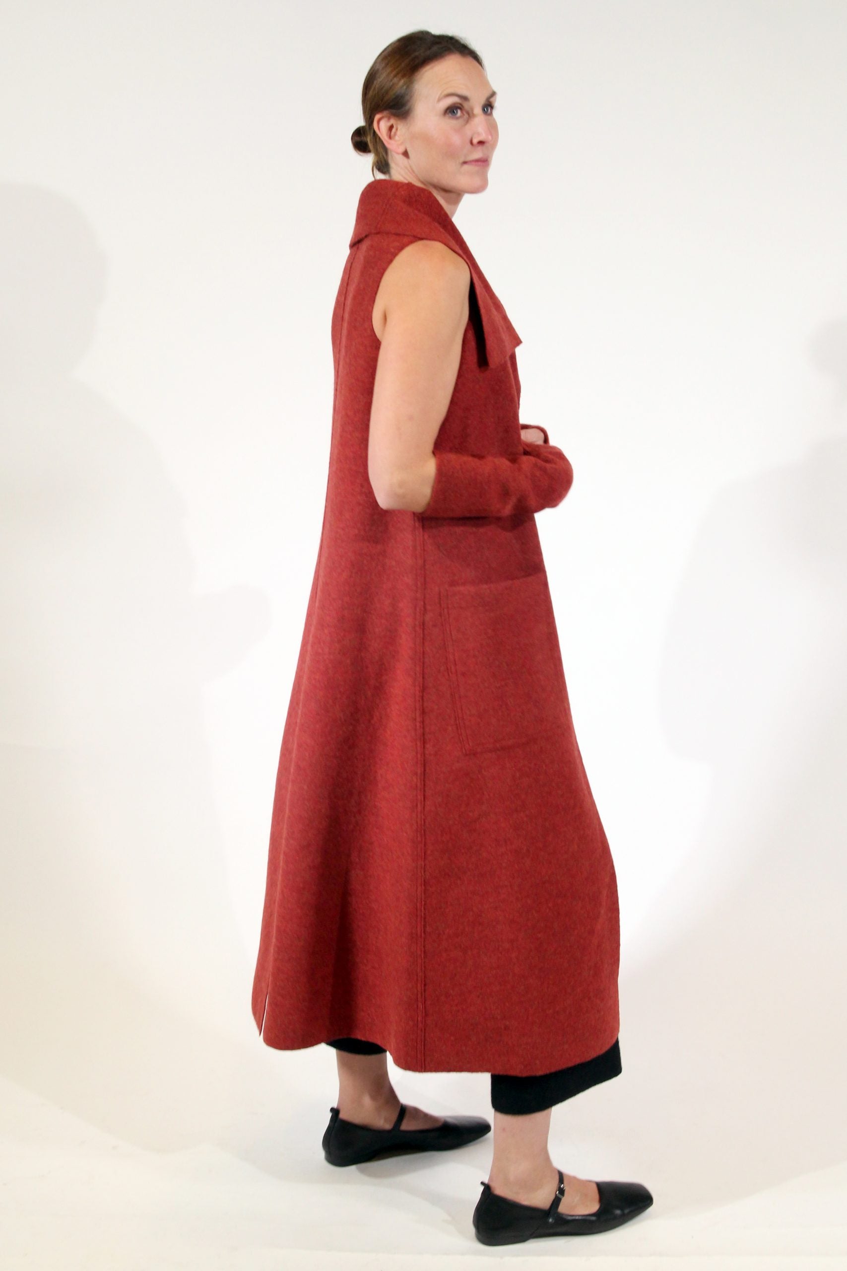REIKO, Long Vest in Boiled Wool image 3
