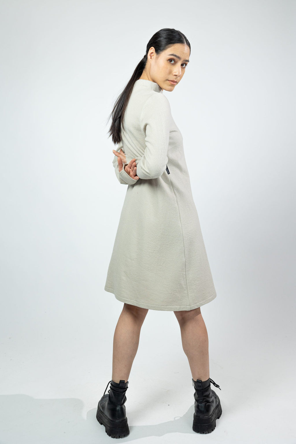 FROLLA, Dress in Boiled Wool Fine image 2