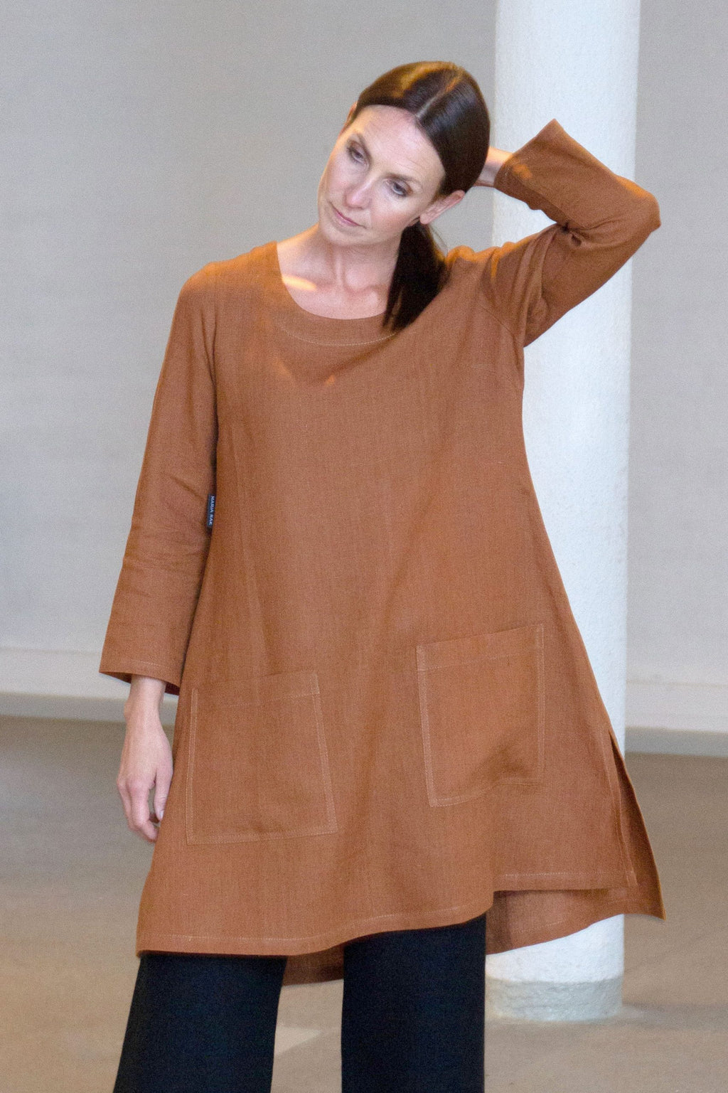 EILA, Tunic in Thin Linen image 2