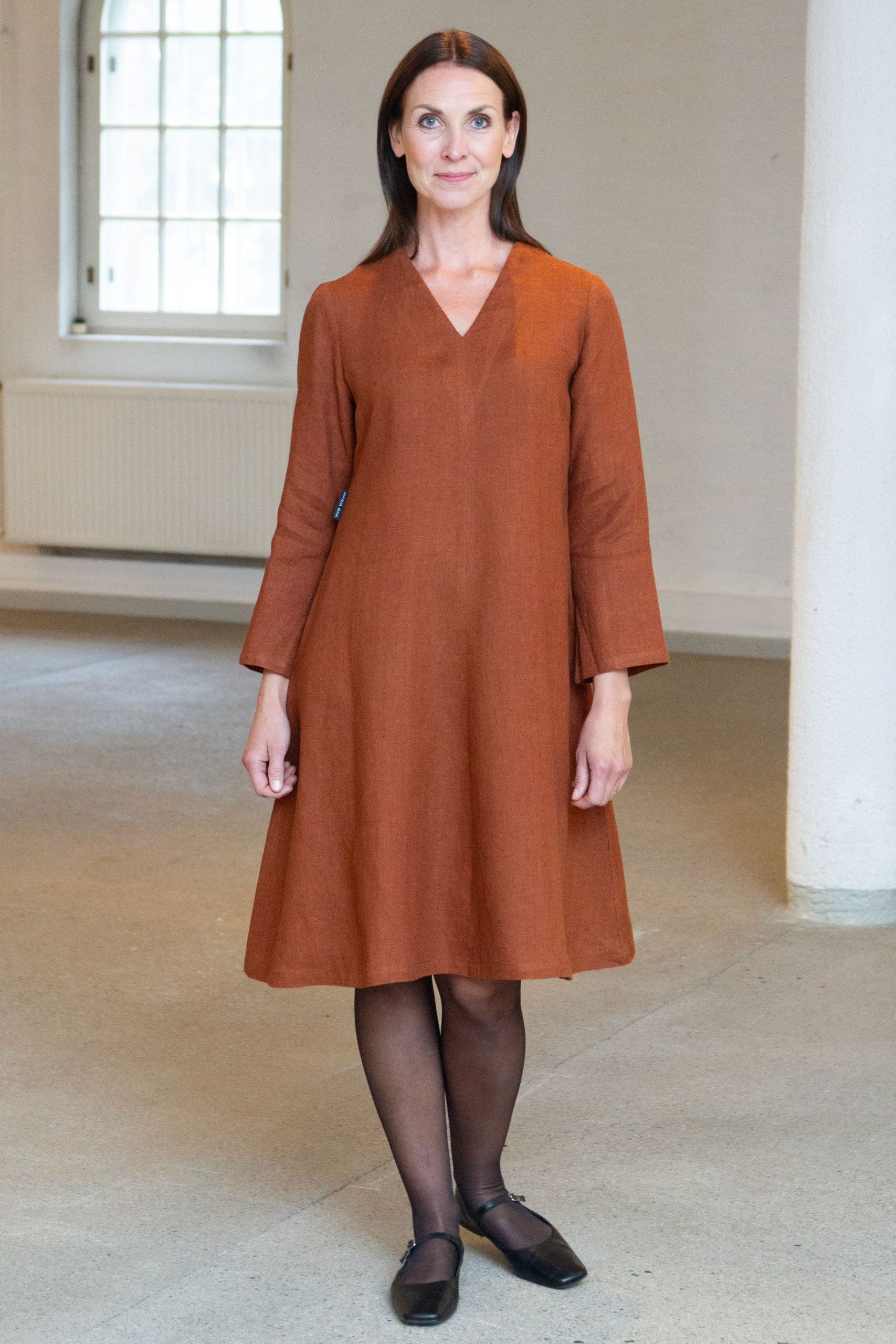 MIRELLA, Dress in Thin Linen image 0