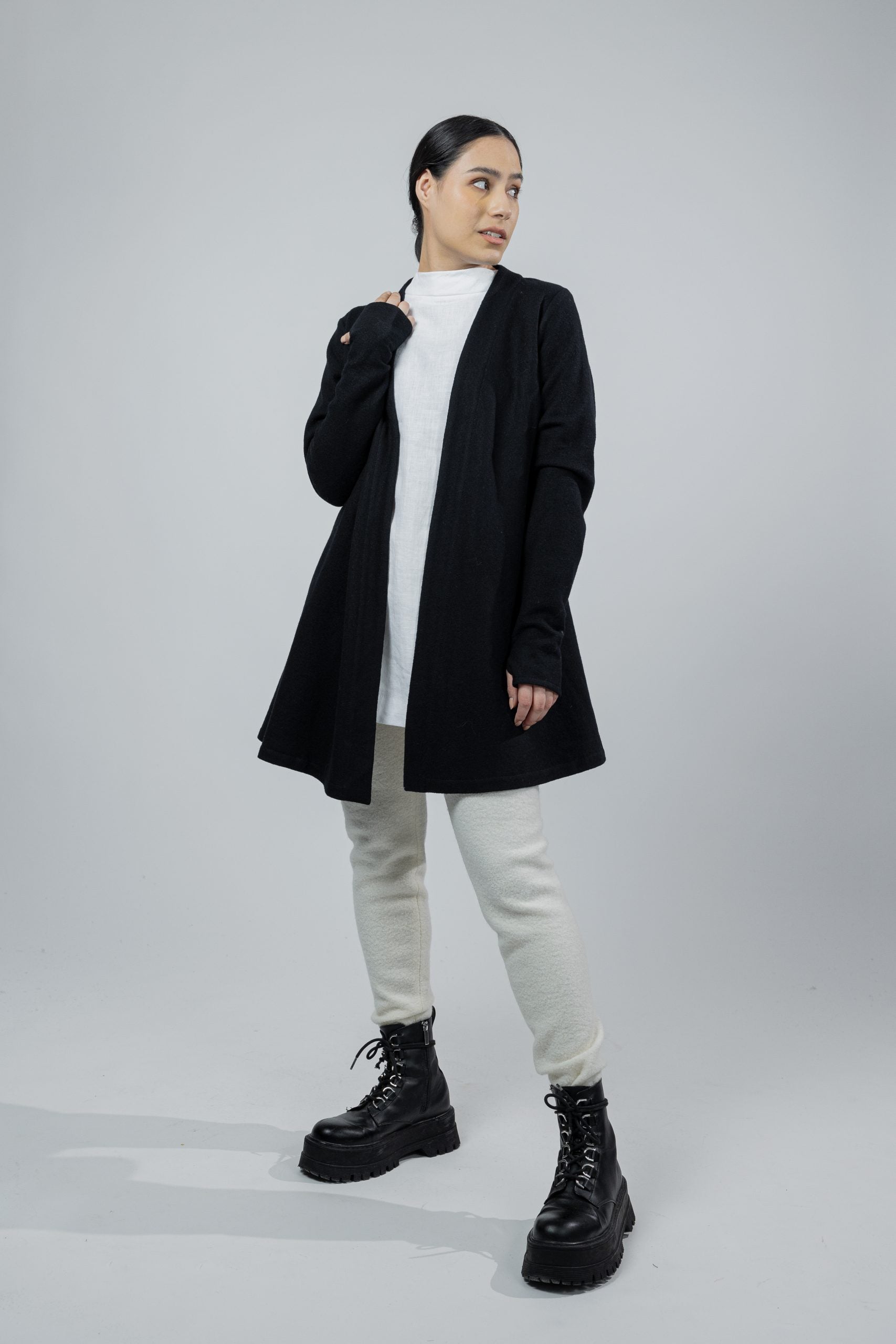 SOPHIA, Cardigan in Boiled Wool Fine image 1