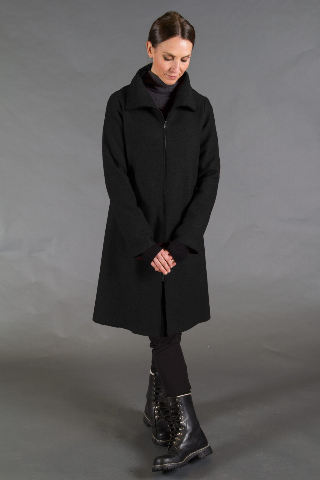 ROKI, Coat in Boiled Wool image 5