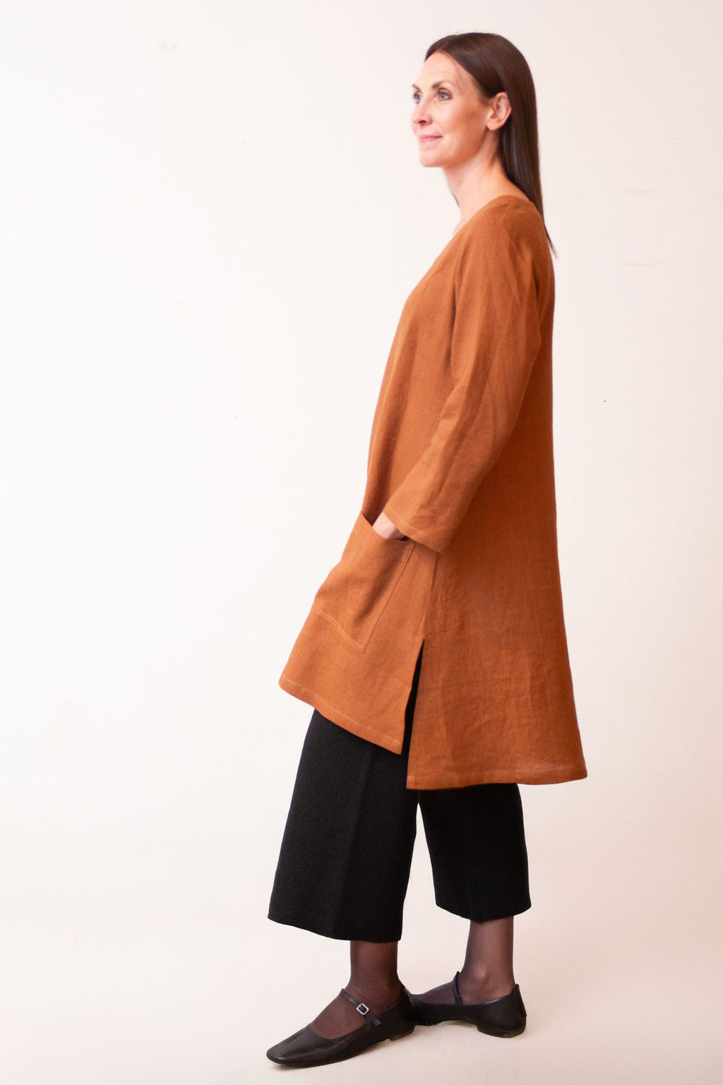 EILA, Tunic in Thin Linen image 1