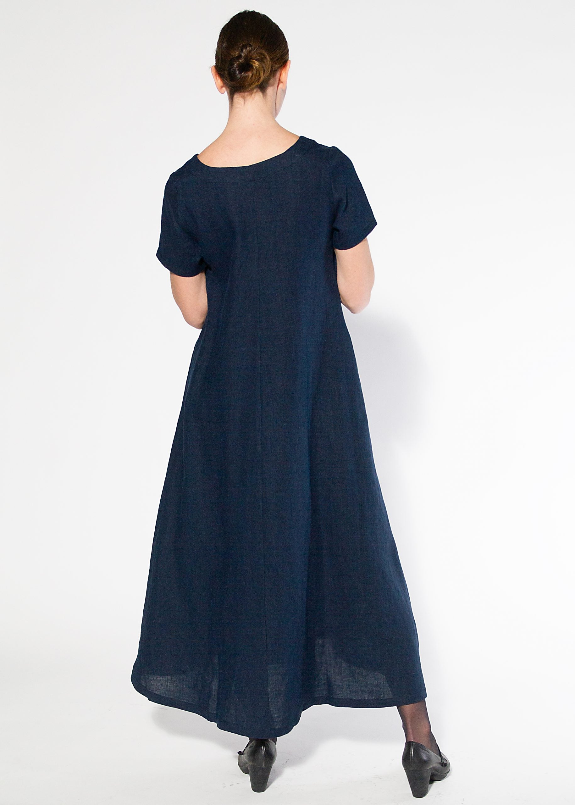 LEONA, Dress in Thin Linen image 4