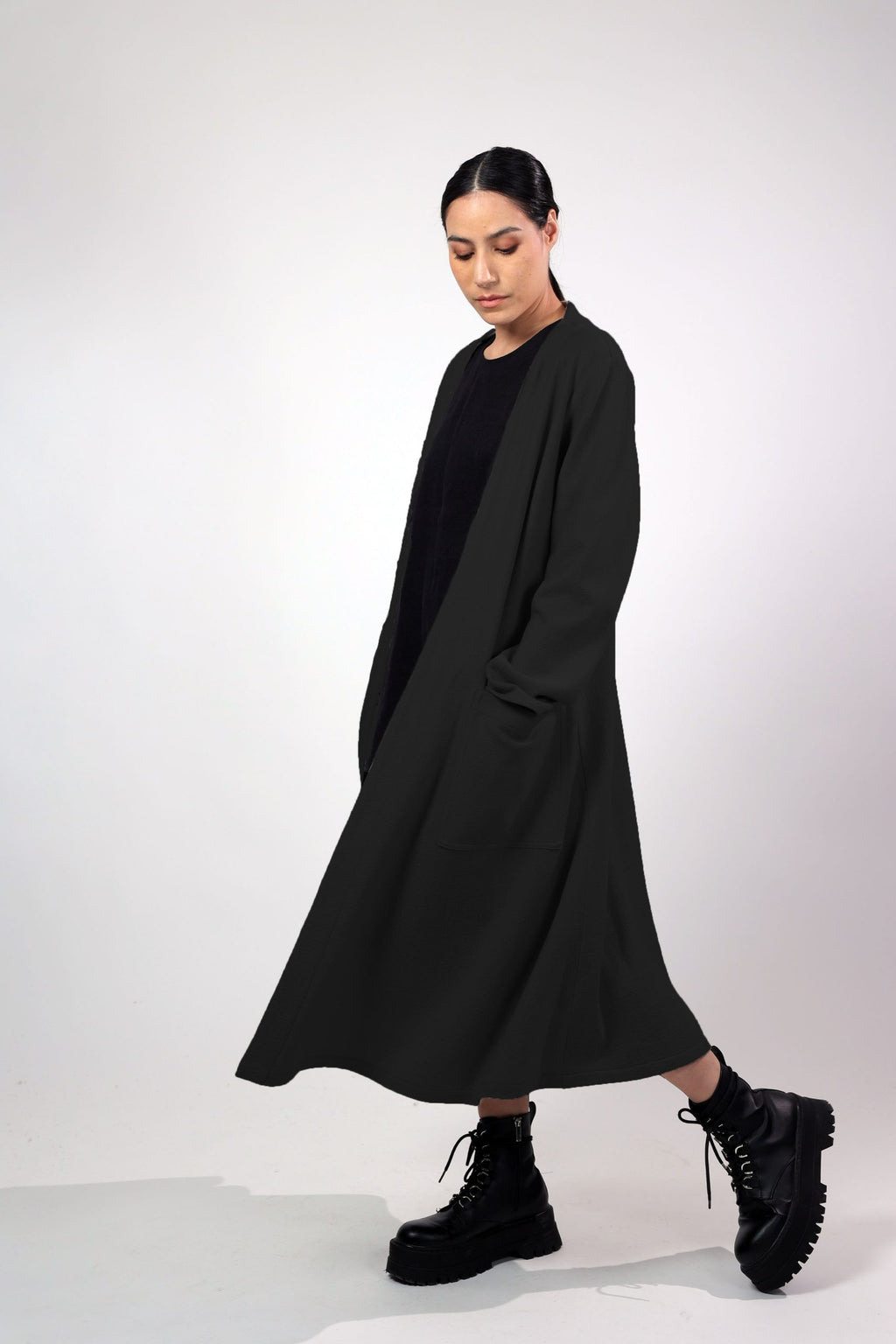 NANNA, Cardigan in Boiled Wool Fine image 2