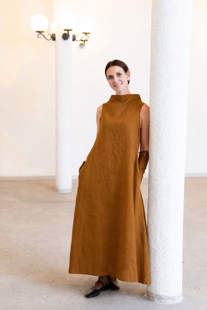 ISADORA, Dress in Thin Linen