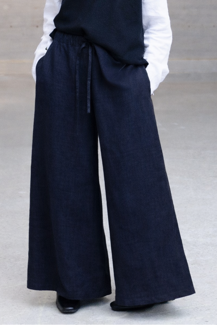 CATALINA, Trousers in Thin Linen
