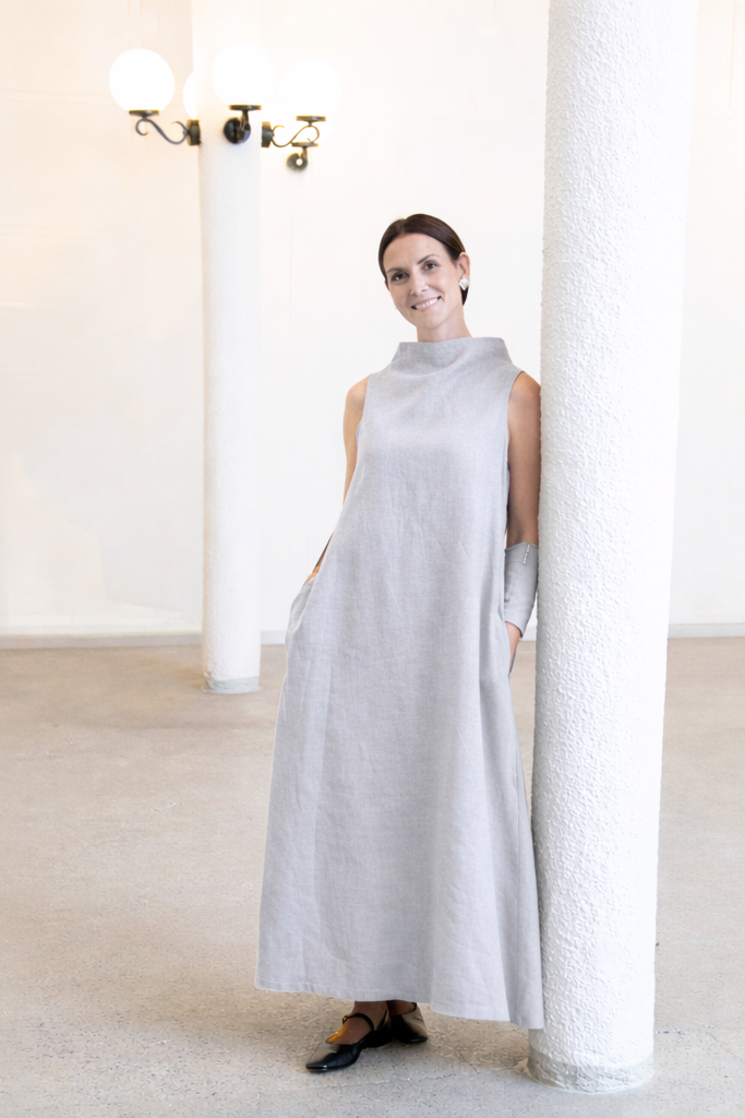 ISADORA, Dress in Thin Linen